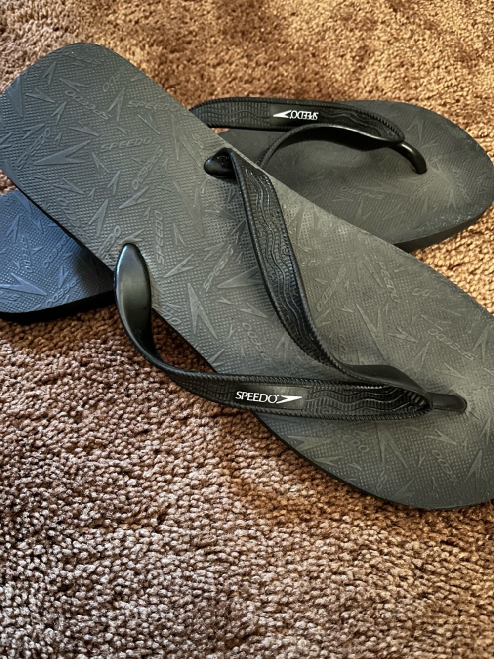 Speedo Men's Black Textured Flip Flops